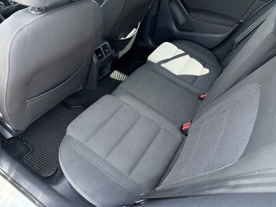 2011 Volkswagen Golf TDI