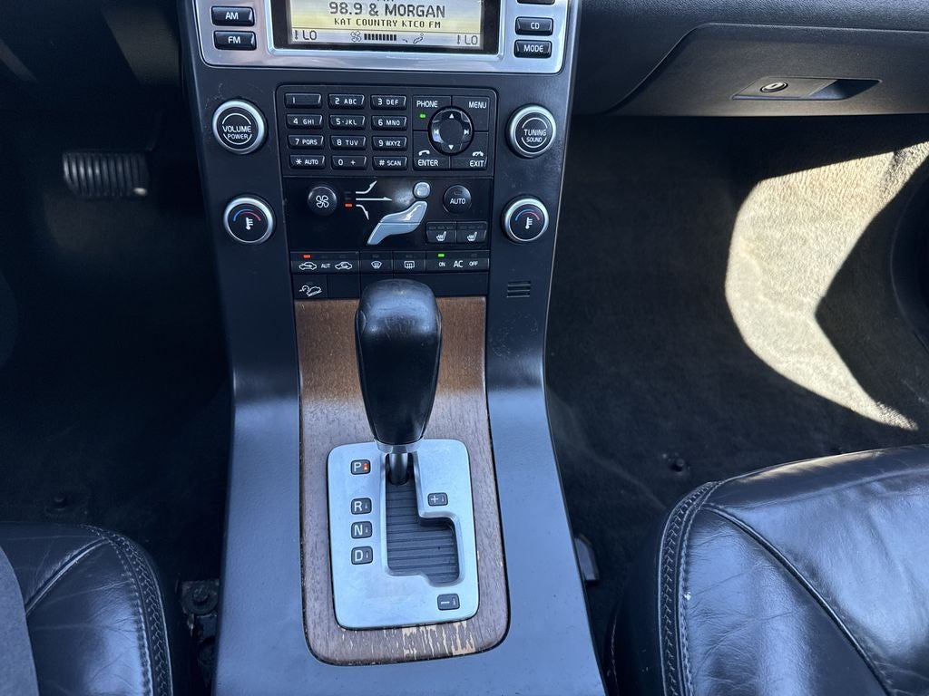 2010 Volvo XC70 3.2