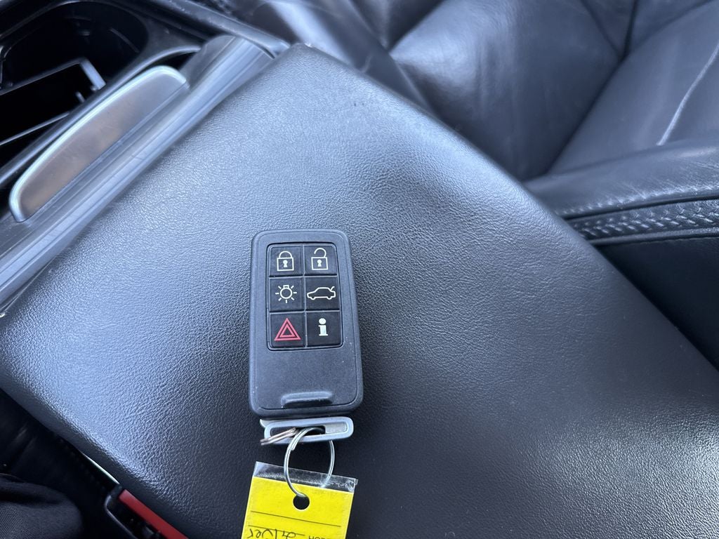 2010 Volvo XC70 3.2